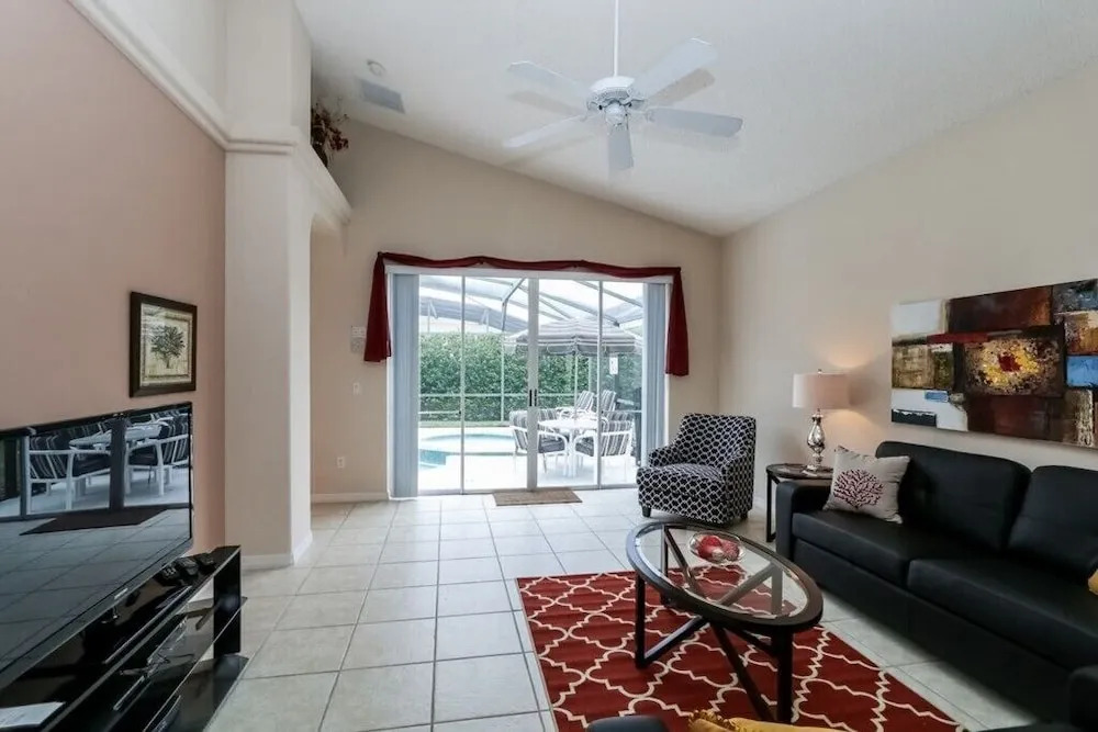 Peace 4 Bedroom Home