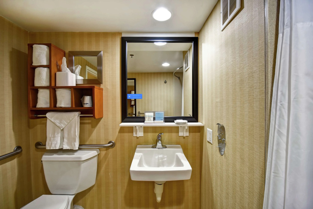 Hampton Inn Louisville Airport Fair/Expo Center