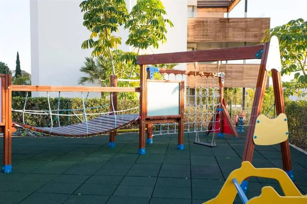 ALEGRIA DE VIVIR EXCLUSIV 2 bedroom appartment pool, parking, wifi, netflix, padel and more