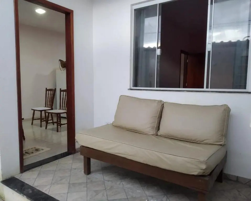 Casa inteira con piscina compartilhada