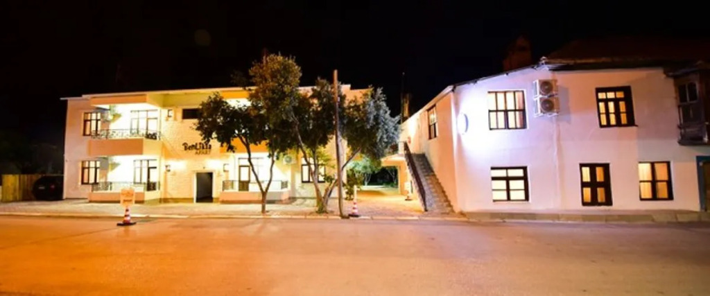 Benlikya Houses