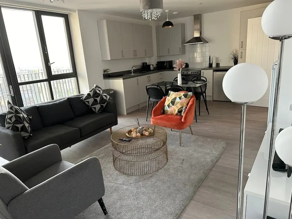 Immaculate 2-bed Apartment in East London