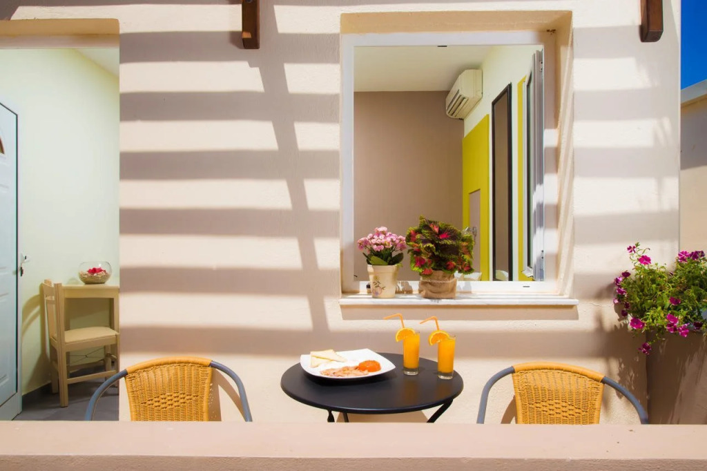 Kastro Apartments