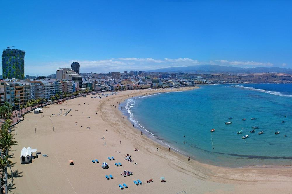 Triana Bella Suites
