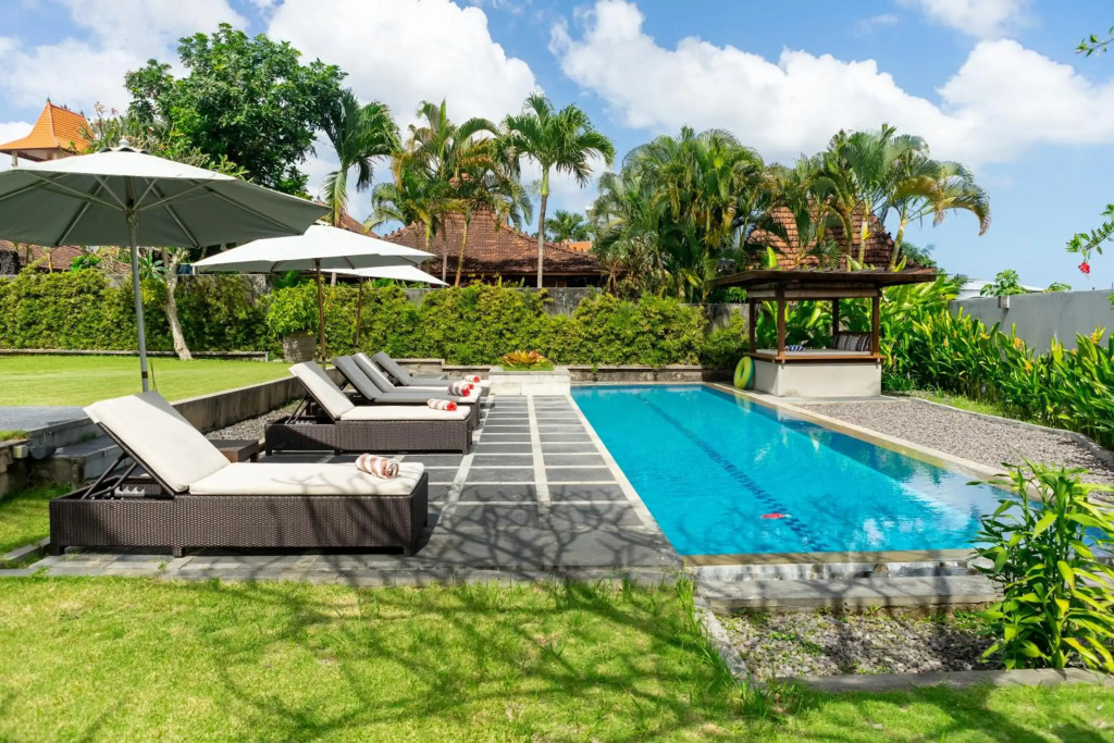 AC3UMA - Luxury Villa 3 BR in Canggu, Bali. with Private Style.