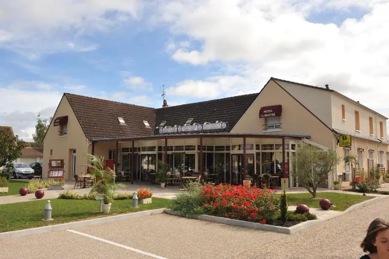 Logis Hotel Restaurant LEscapade