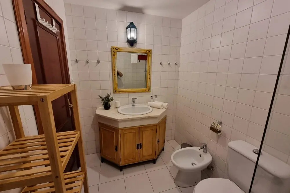 City Breaks With Pool - Belvedere Apartment