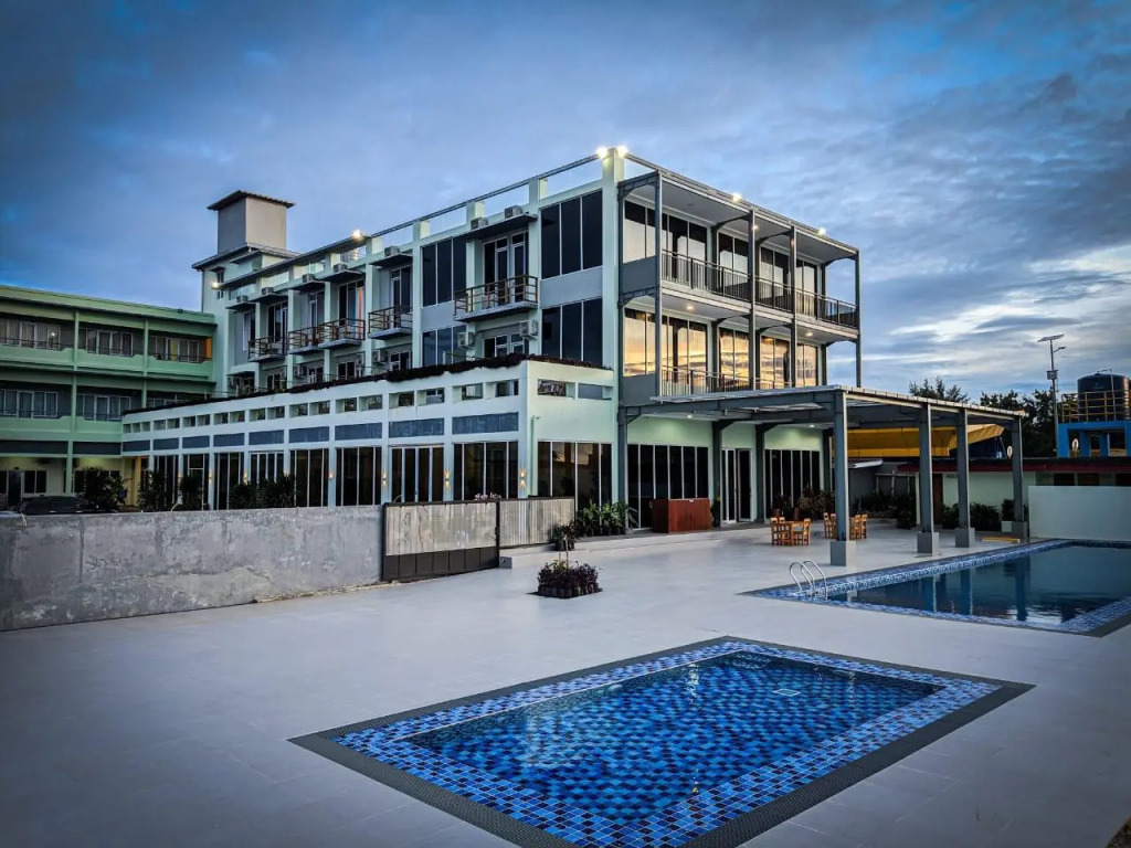 Hotel Moloka’I Morotai