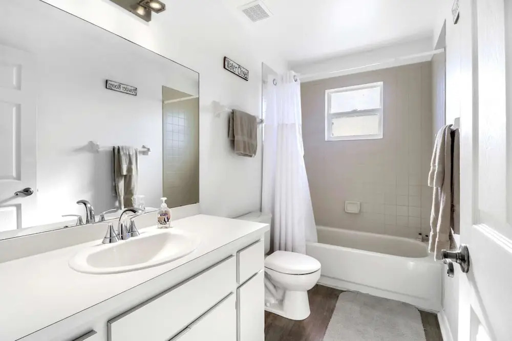 Modern Estero Bay Beach House, 5 Minute Walk to Gulf