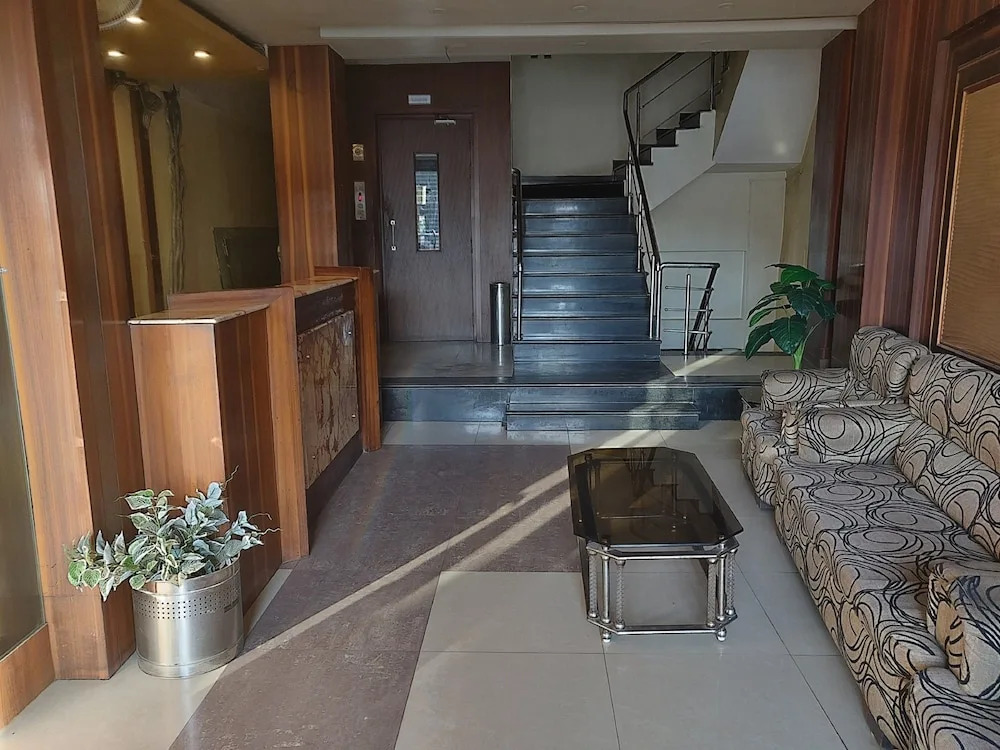Hotel Rahul