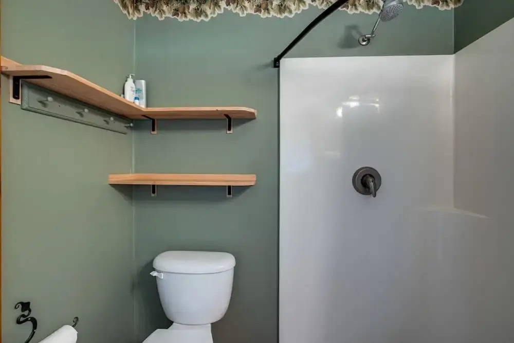 72MF - Rustic - Pets Ok - Sleeps 2