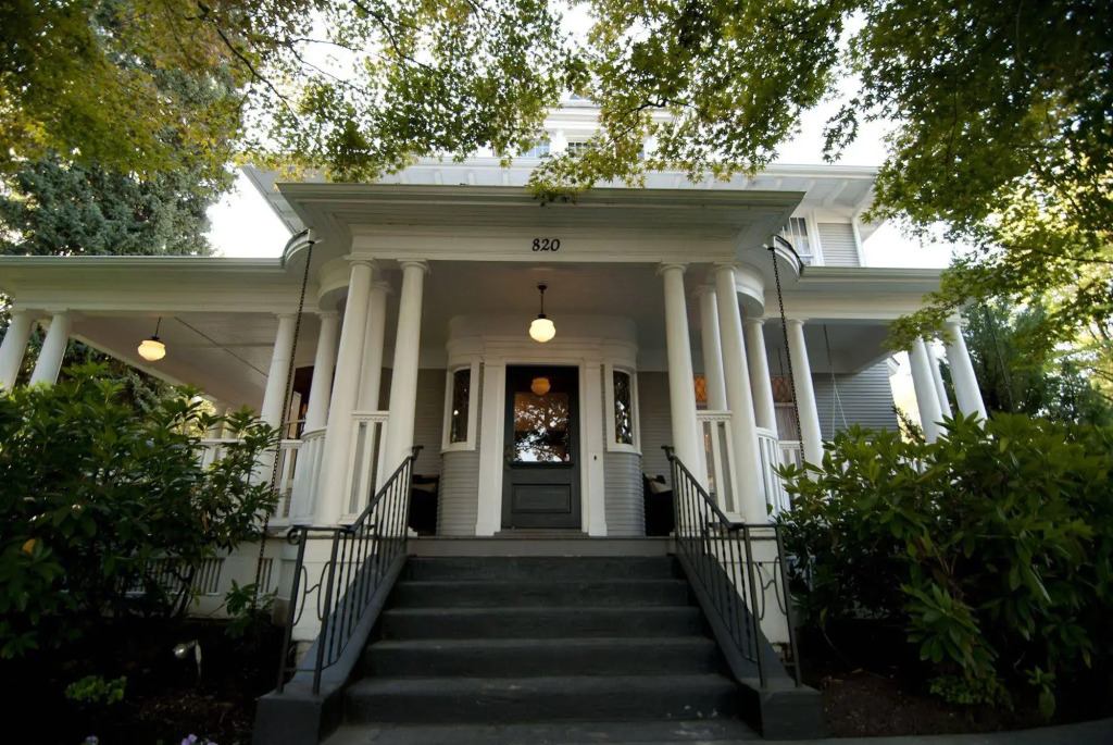 Blackwell Hotel