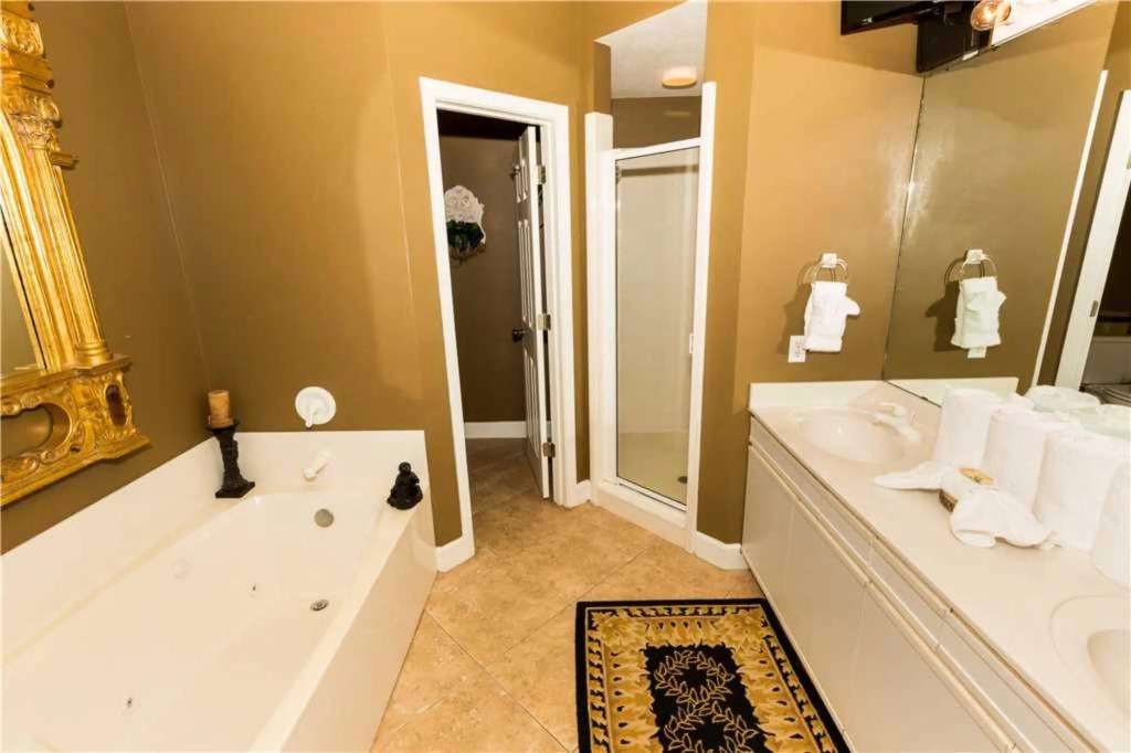 Oceania Destin Rental by Holiday Isle