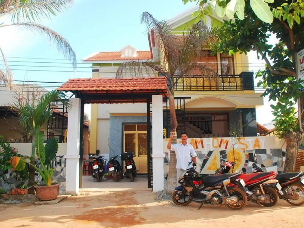 The Lam Homestay