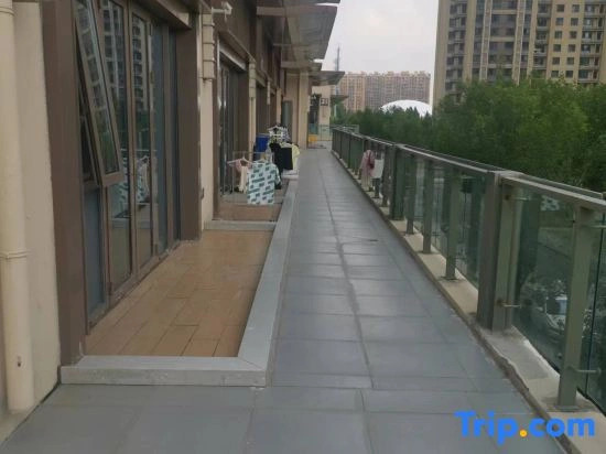 Super 8 Collection Hotel (Beijing Daxing Yihezhuang Metro Station)