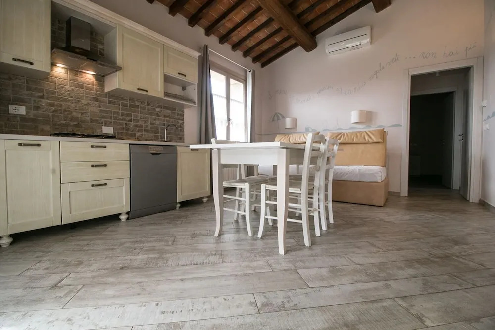 Appartamento Palazzeta With Pool, Near the Sea
