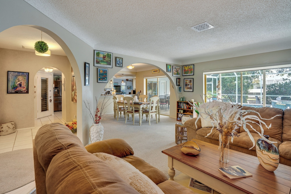 Boat Dock & Pool: Canal-front Cape Coral Gem