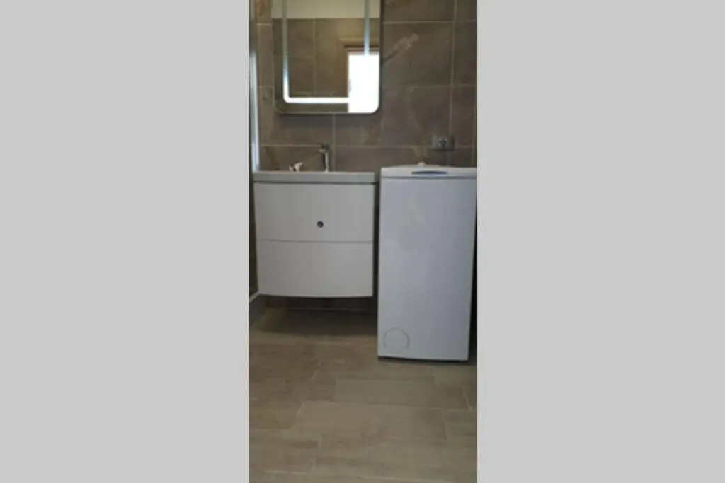 On Beach-Mamaia Residence