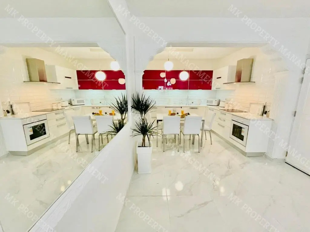 Milos City Center Apt. 32