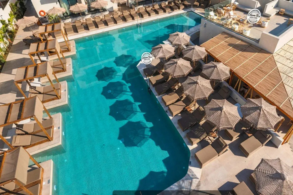 Cabana White Boutique Hotel