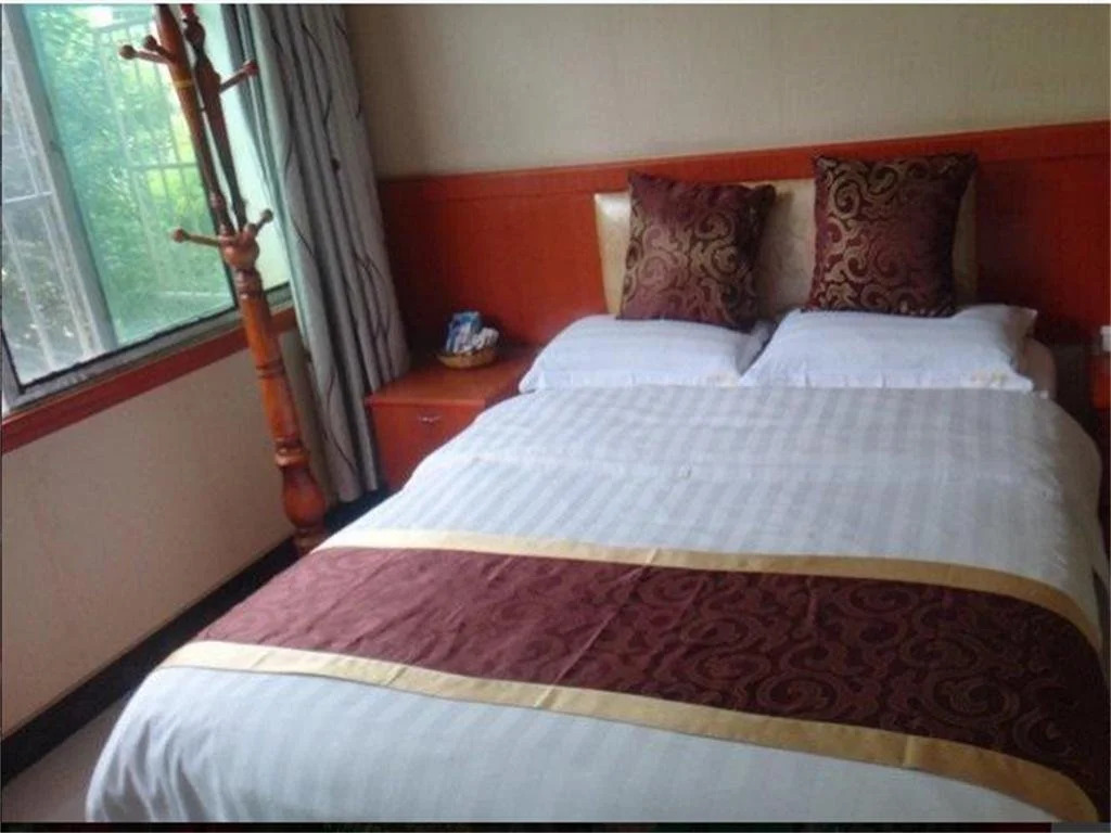 Hongyun Business Hotel