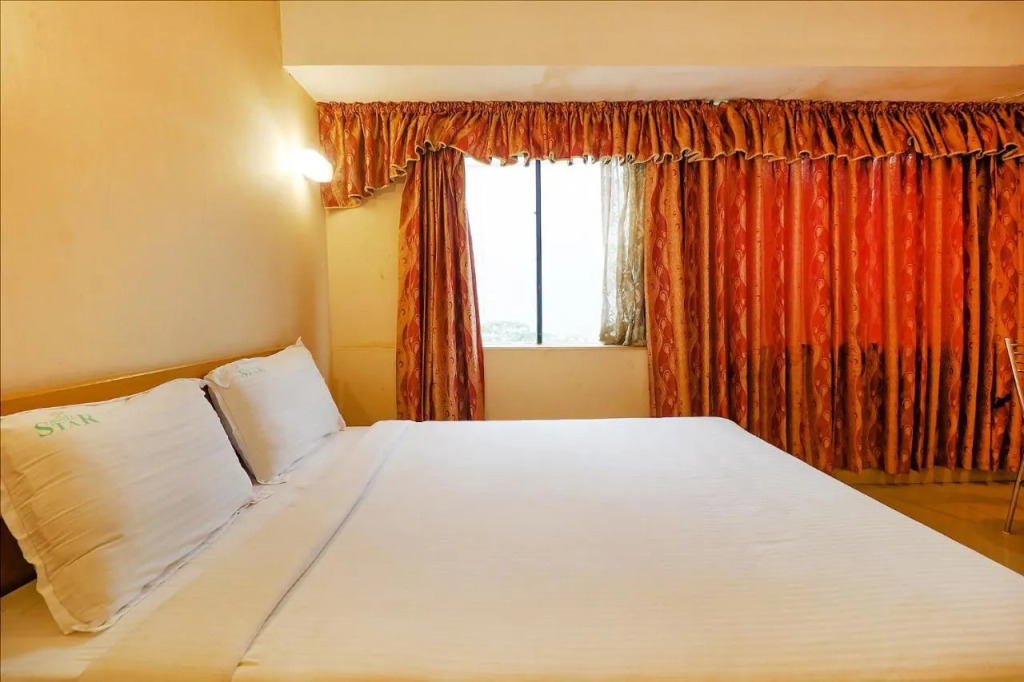 FabHotel Star