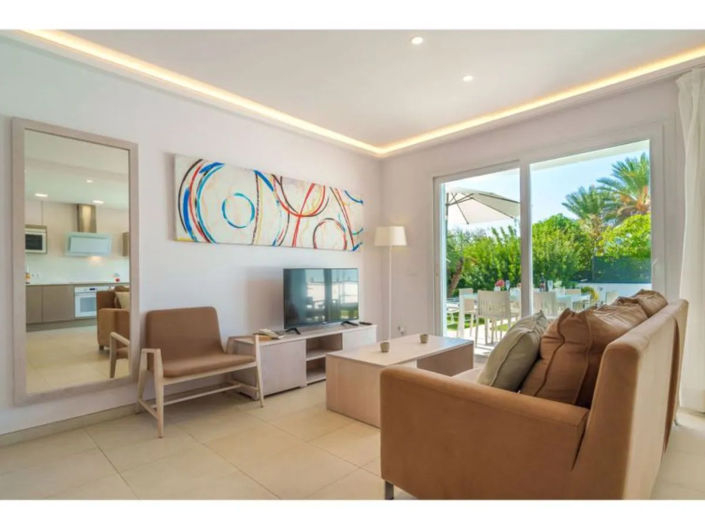 Holiday Home Villa del Lago 4 by Interhome