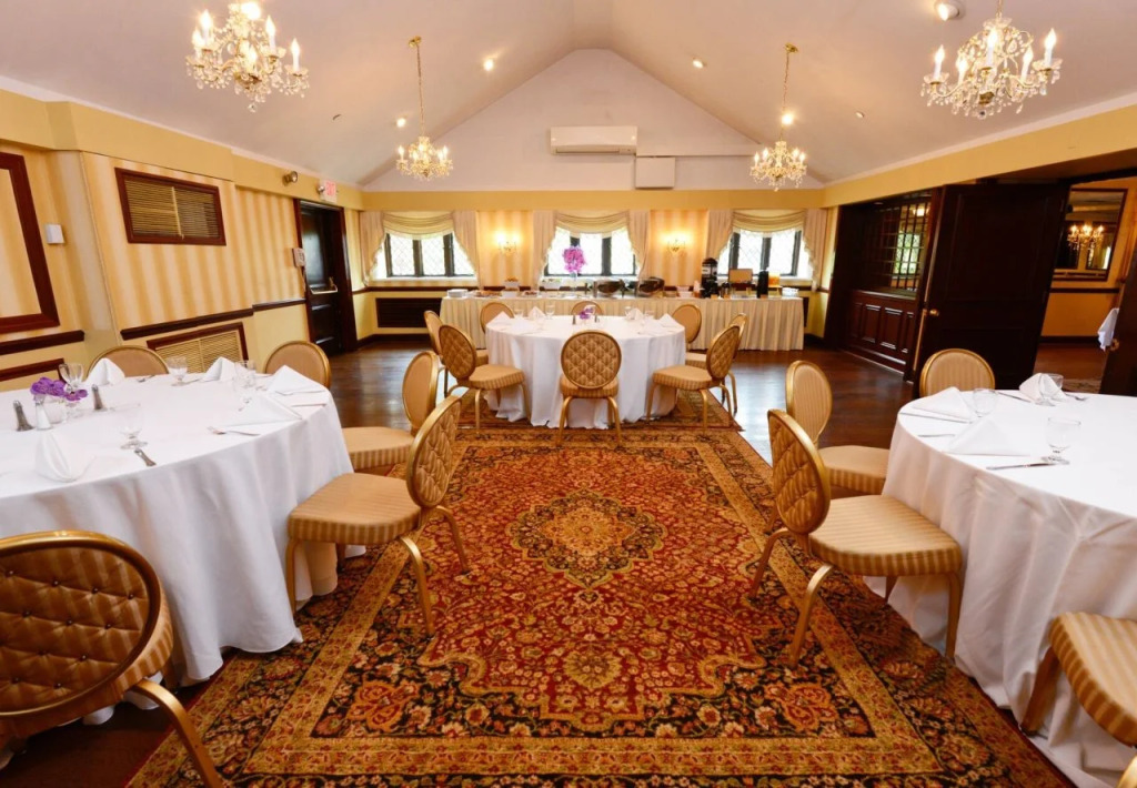 Nassau Inn