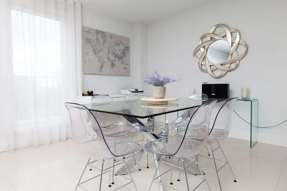 Luxurious Central Edinburgh Apartment - Sleeps 6
