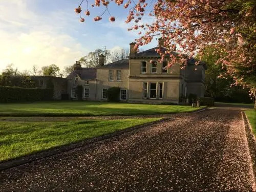 Gardenvale Manor House B&B