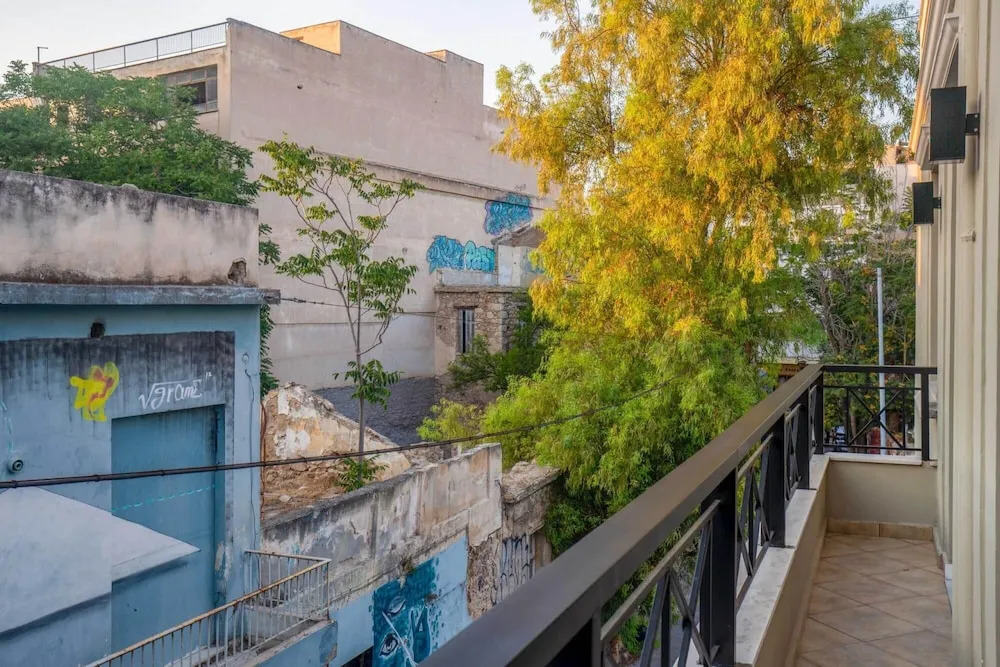 Superb Central Athens Suite With Rooftop Perfect for 5 Guests 85sqm