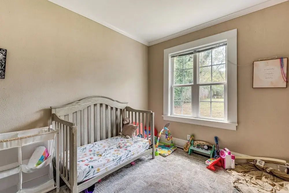 Family-friendly Fenced Yard! World Cup HQ in ATL