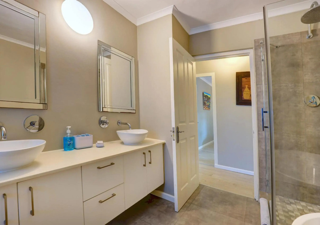 Wilderness Views Self Catering Apartment