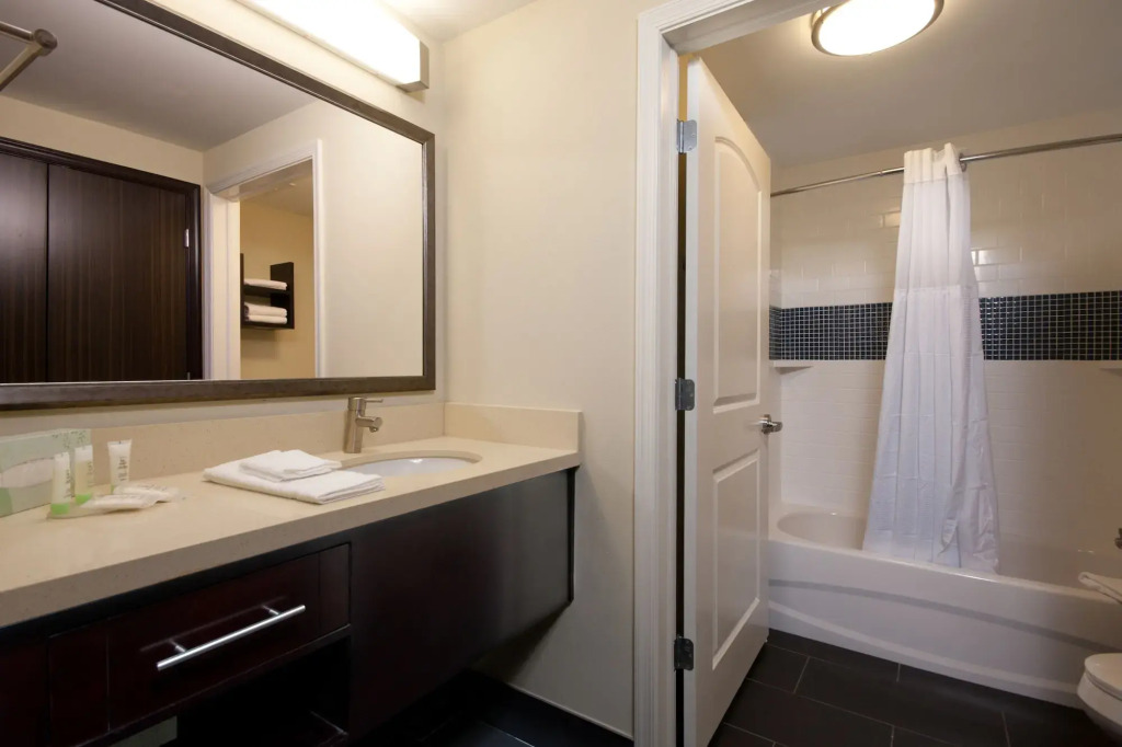 Staybridge Suites Buffalo-Amherst by IHG