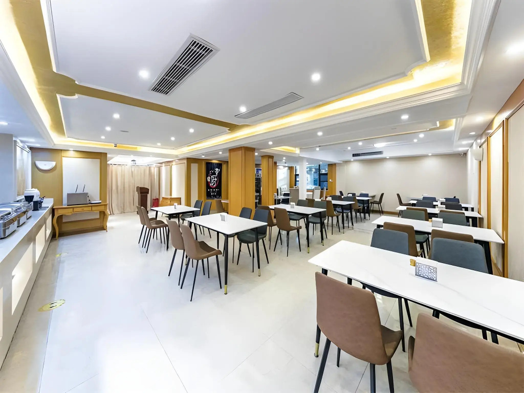 Vienna International Hotel (Fuzhou Wusi Road Store)