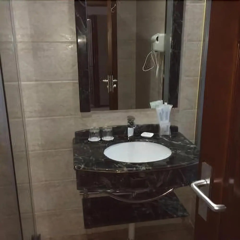 Jinweili Business Hotel