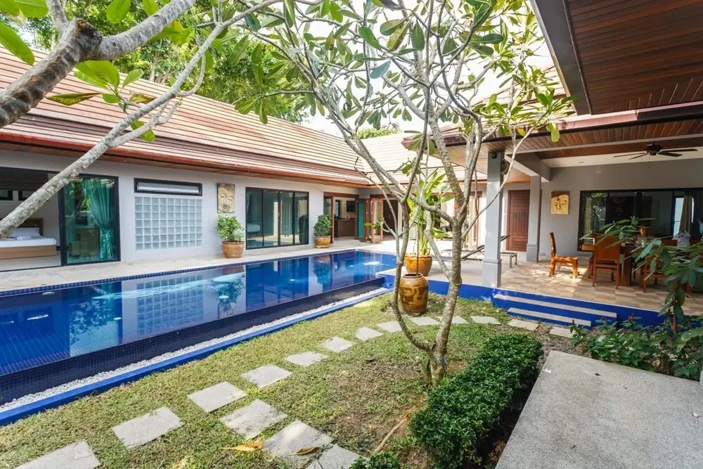 Frangipani Villa in Nai Harn - 5 Bedroom Private Pool With Garden and Pizza Oven