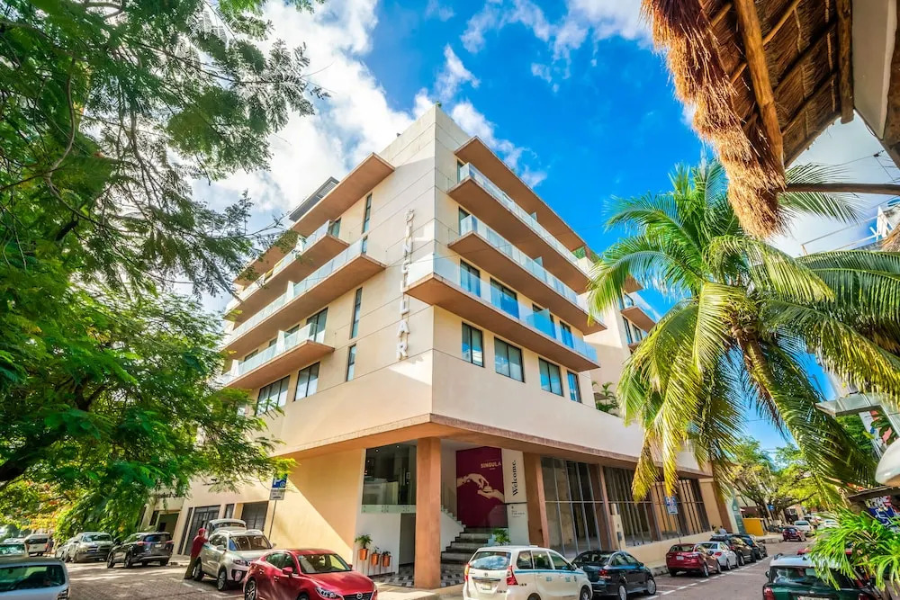Jojo - 1 Bedroom Condo At Singular Joy