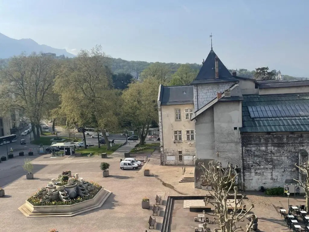 Appartement Aix-les-Bains, 2 pièces, 4 personnes - FR-1-617-51