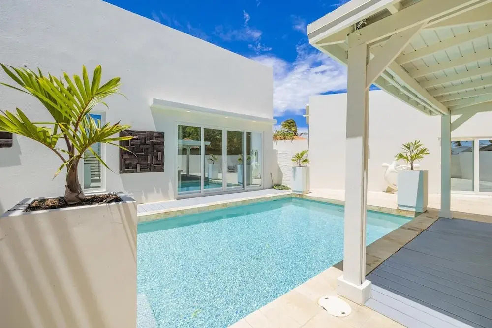 4 4 5 Rooftoppoolpingponggazebonear Ritz Beach
