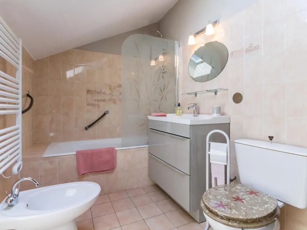 Maison de pêcheurs avec terrasse en bord de Loire, wifi, vélos et équipé bébé - FR-1-306-1177