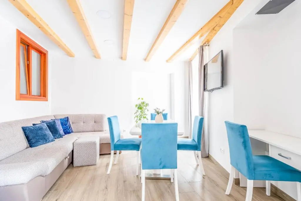 Mediterranea Suite