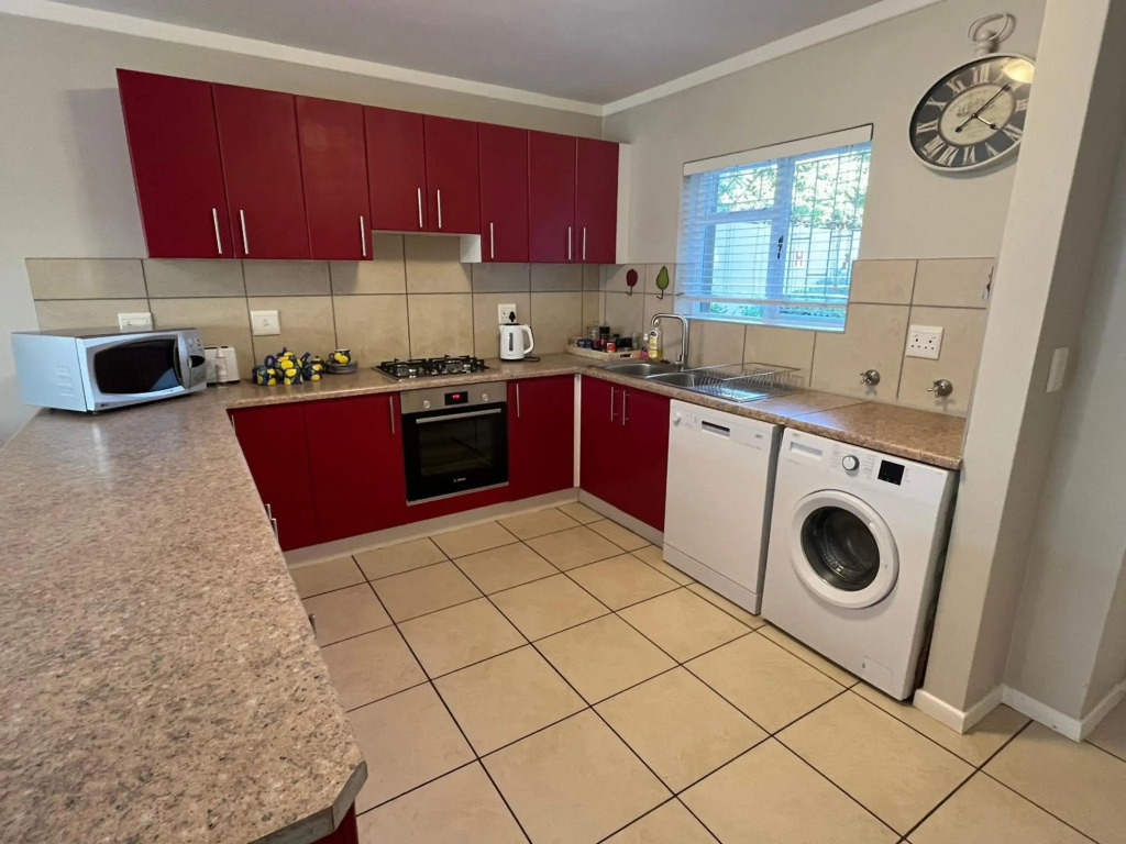Beautiful 3 Bedroom Ground floor apartment - 66 Santini Village