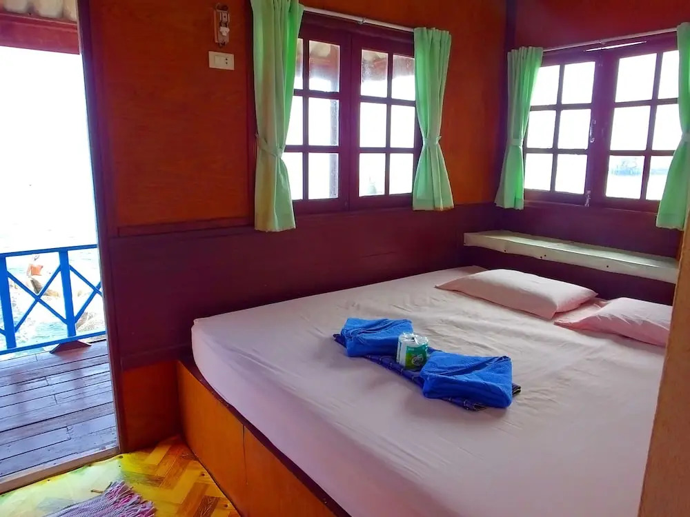 OK2 Mamajim Bungalows