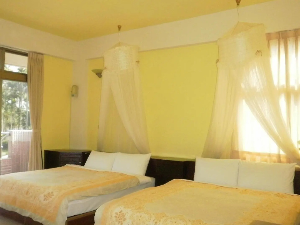 Flora Rexort Guesthouse
