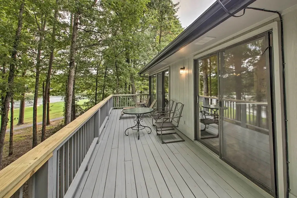 Furnished Deck & Grill: Hot Springs House