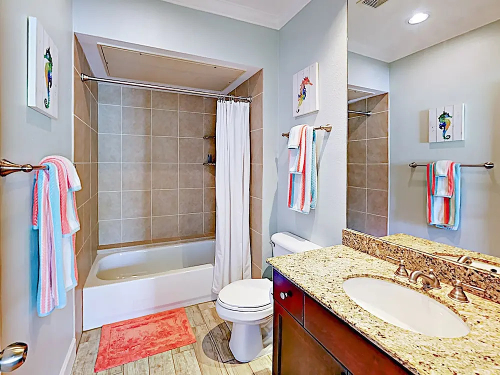 New Listing! Updated : Pool, Hot Tub, Beach 2 Bedroom Condo