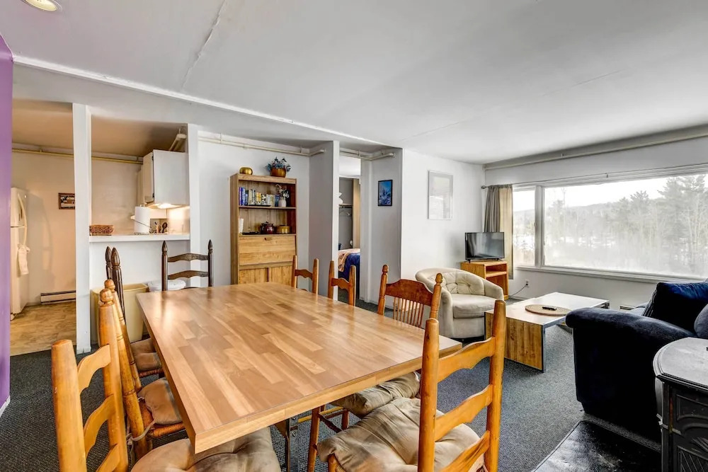Stowe Condo With Deck and Mountain Views!