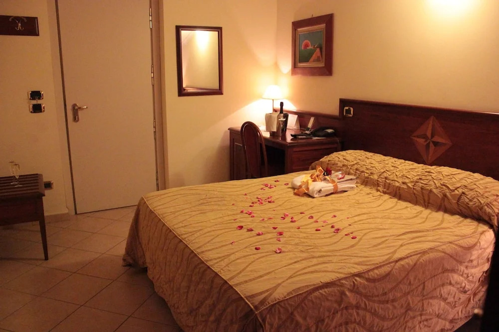 Lions Hotel