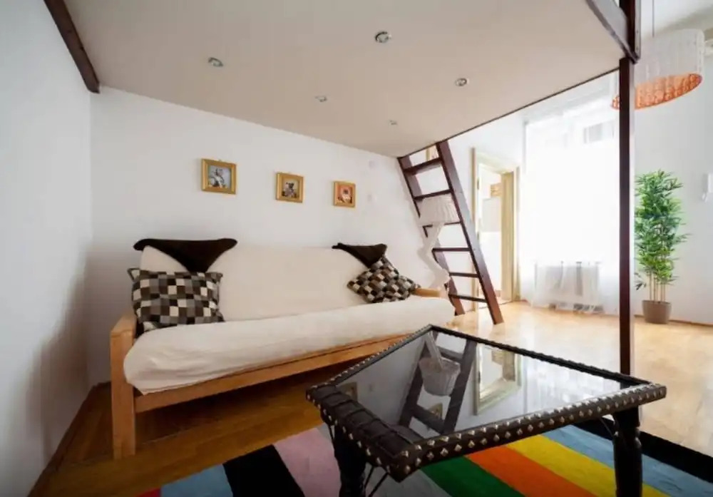 BPM-Apartment Sunny Akacfa